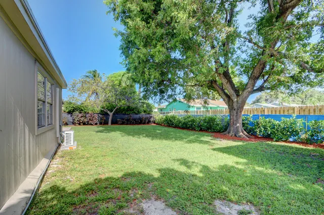 $3,500 | 1749 15th Avenue North, Lake Worth Beach, FL 33460