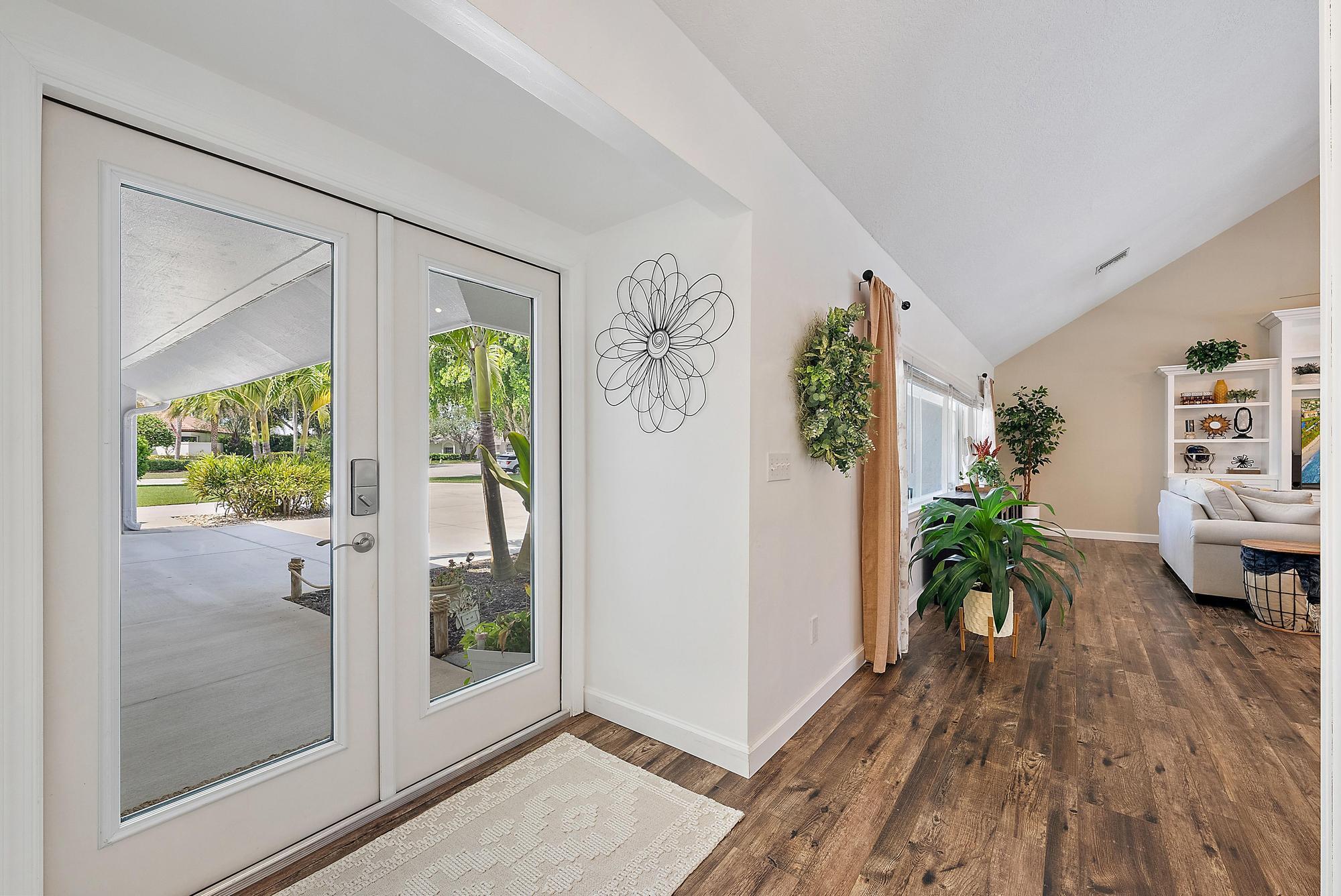 11 Loggerhead Lane Tequesta, FL 33469 - Photo 8 of 46 11 Loggerhead Ln-34