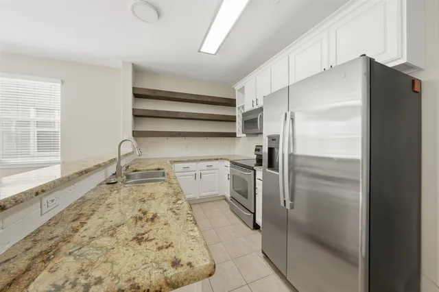 $1,850 | 1929 Kemah Village Drive, Kemah, TX 77565