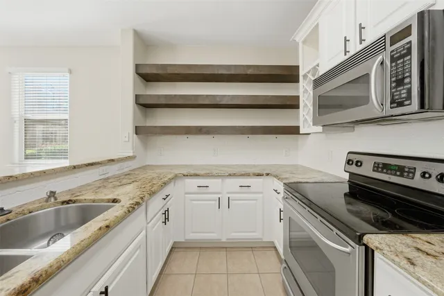 $1,850 | 1929 Kemah Village Drive, Kemah, TX 77565