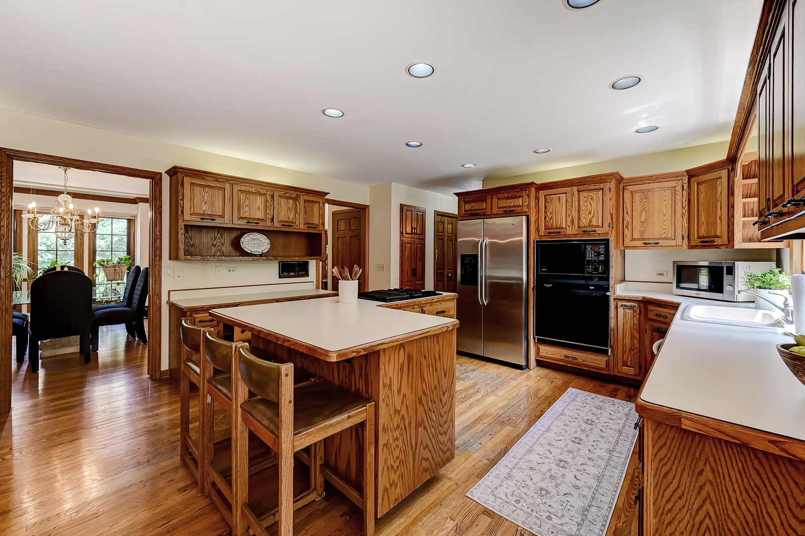 8701 Lake Ridge Drive Darien, IL 60561 - Photo 12 of 35