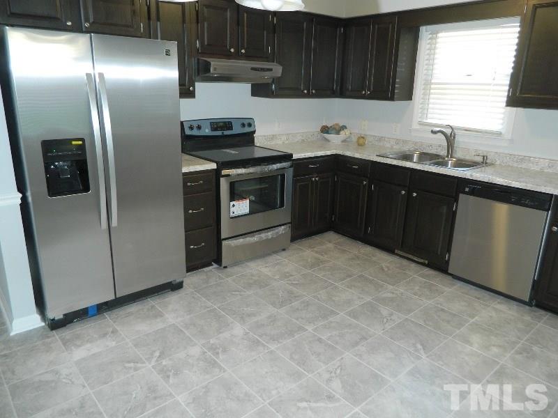 4436 Labrador Drive Raleigh, NC 27616 - Photo 3 of 23