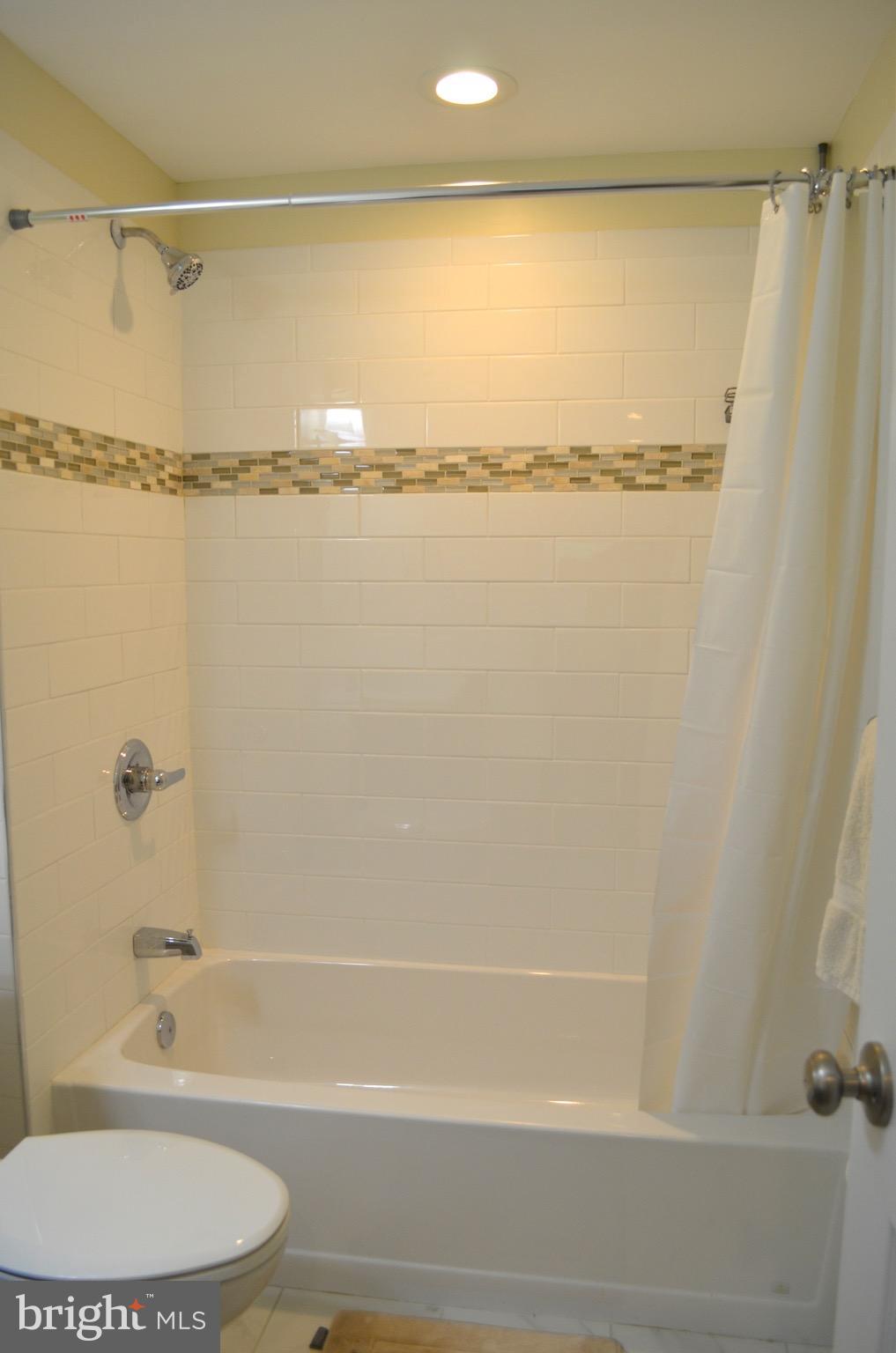 9831 Branchleigh Road Randallstown, MD 21133 - Photo 14 of 24 Bath