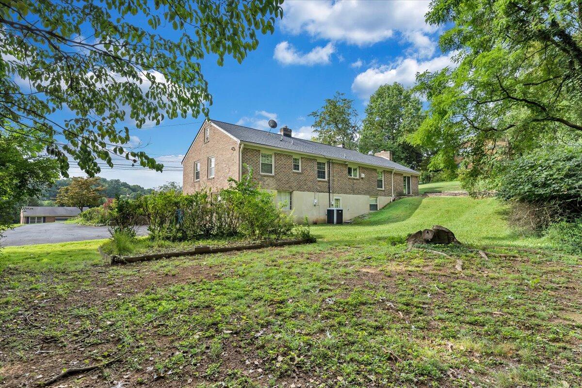 3543 Winding Way Road Southwest Roanoke, VA 24015 - Photo 16 of 50 FLAT LOWER BACKYARD!