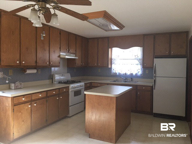 1231 Celeste Road Saraland, AL 36571 - Photo 3 of 10
