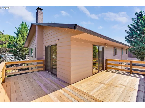 $699,900 | 8748 Enclid Street Northeast, Salem, OR 97305