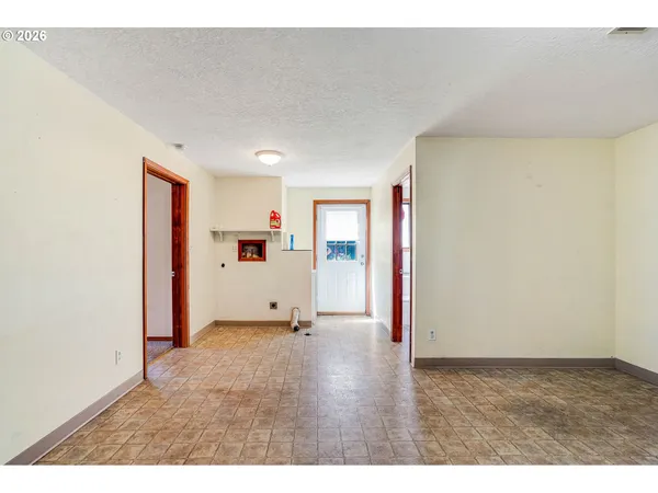 $699,900 | 8748 Enclid Street Northeast, Salem, OR 97305