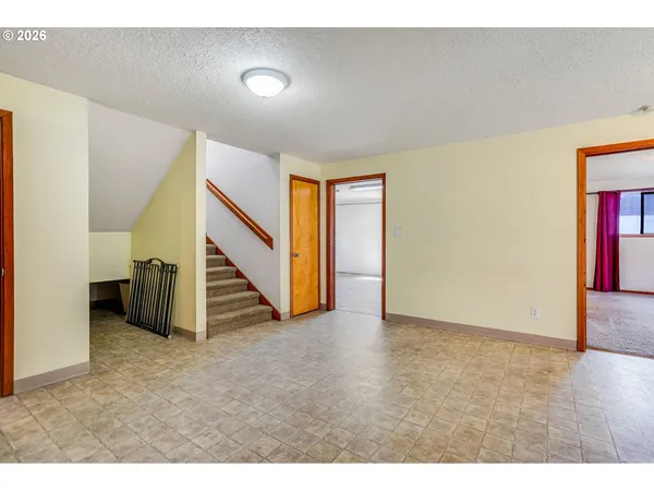 $699,900 | 8748 Enclid Street Northeast, Salem, OR 97305