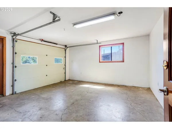 $699,900 | 8748 Enclid Street Northeast, Salem, OR 97305