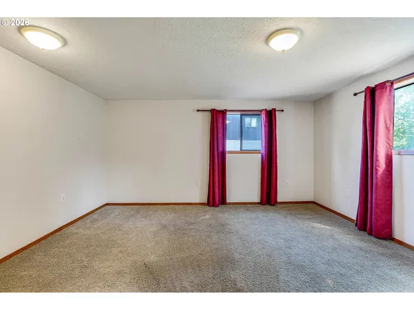 $699,900 | 8748 Enclid Street Northeast, Salem, OR 97305