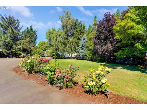 $699,900 | 8748 Enclid Street Northeast, Salem, OR 97305