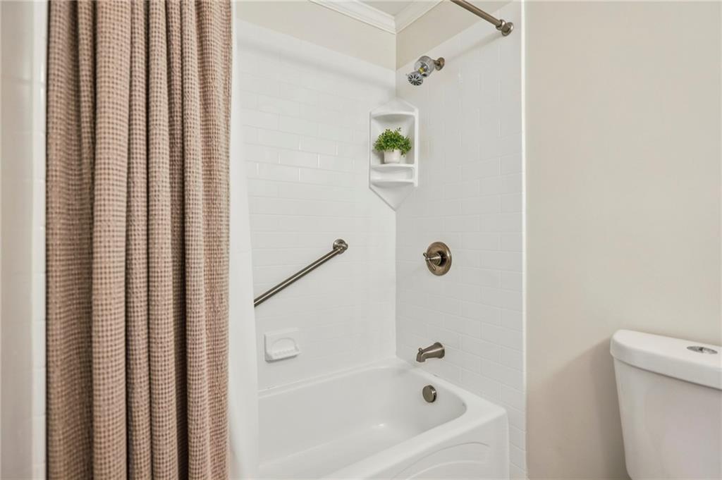 7500 Roswell Road, Unit 24 Sandy Springs, GA 30350 - Photo 17 of 45