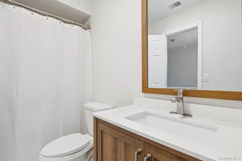 $519,900 | 46 Gazebo Lane, Holtsville, NY 11742