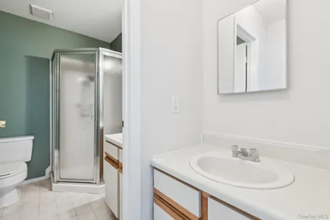 $519,900 | 46 Gazebo Lane, Holtsville, NY 11742