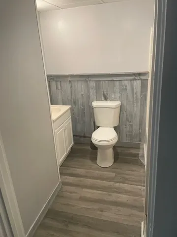 $1,725 | 37 Oak Avenue, Unit 2, Worcester, MA 01605