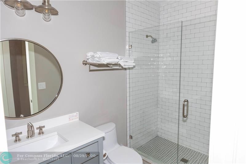 1138 South Rio Vista Boulevard Fort Lauderdale, FL 33316 - Photo 17 of 28