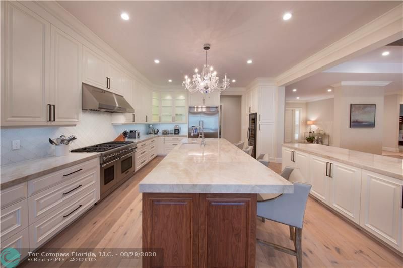 1138 South Rio Vista Boulevard Fort Lauderdale, FL 33316 - Photo 8 of 28