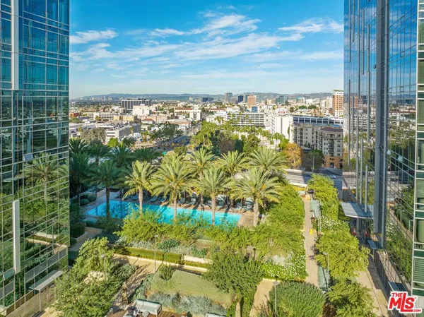 $998,000 | 889 Francisco Street, Unit 1206, Los Angeles, CA 90017