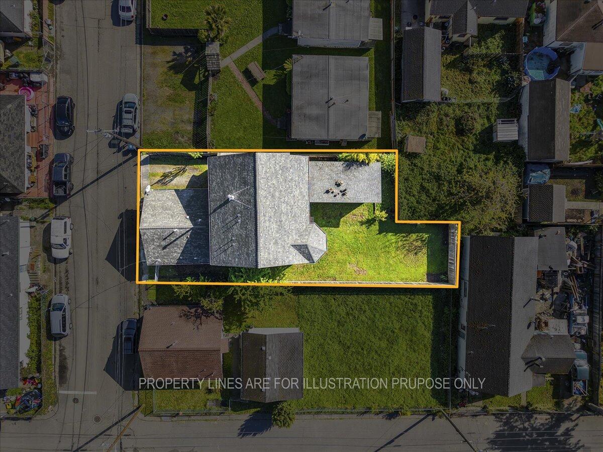 145 Columbus Street Rio Dell, CA 95562 - Photo 5 of 40