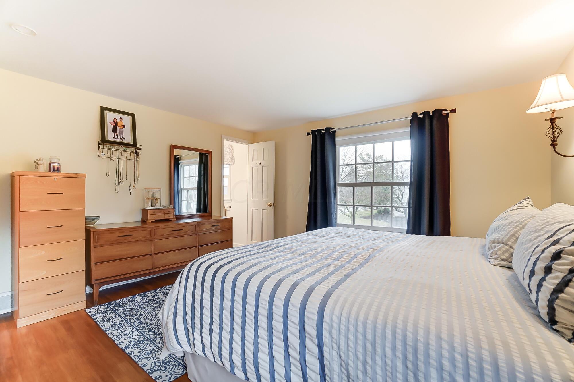 1200 Windham Road Columbus, OH 43220 - Photo 41 of 84 043