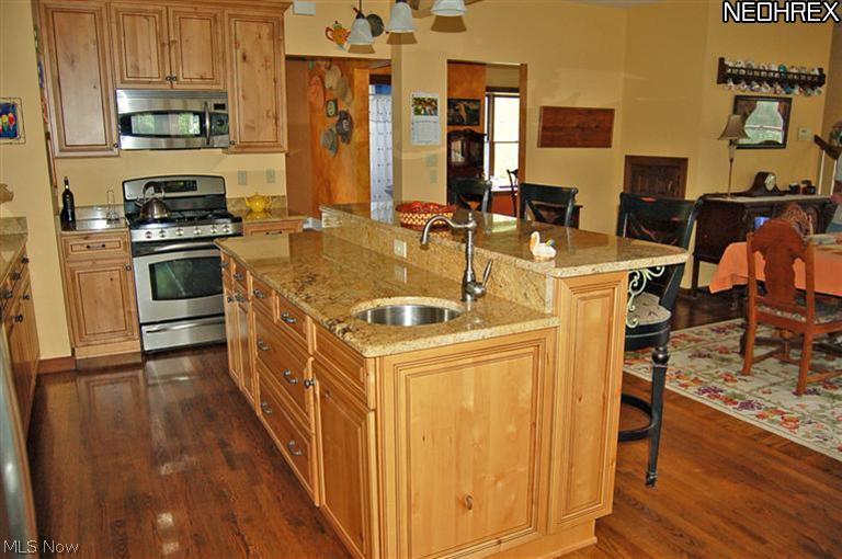4100 Lander Road Chagrin Falls, OH 44022 - Photo 15 of 25 Gallery Image 15