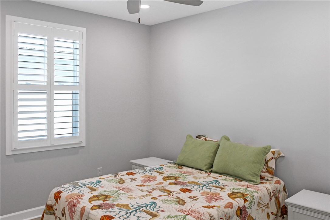 905 Wayne Street Darien, GA 31305 - Photo 21 of 34