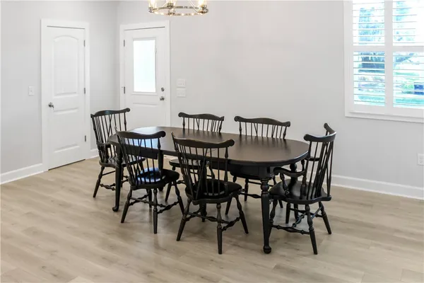 $3,600 | 905 Wayne Street, Darien, GA 31305