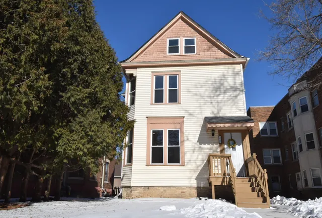 $315,000 | 3002 West Kilbourn Avenue, Milwaukee, WI 53208