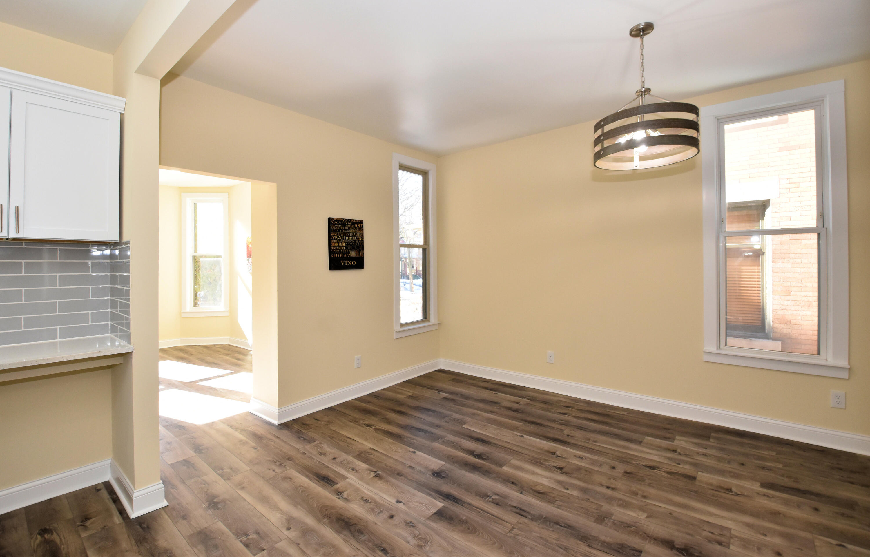 3002 West Kilbourn Avenue Milwaukee, WI 53208 - Photo 12 of 47 Dining Room