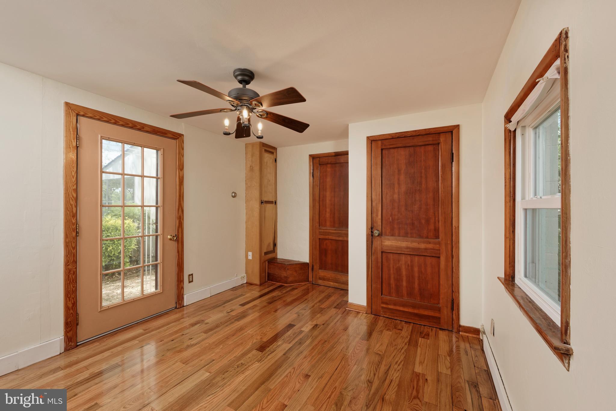 17895 Airmont Road Round Hill, VA 20141 - Photo 45 of 54 View of main level dining room or home office