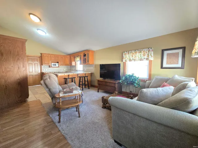 $174,500 | 5879 West Lewis Street, Albion, IN 46701