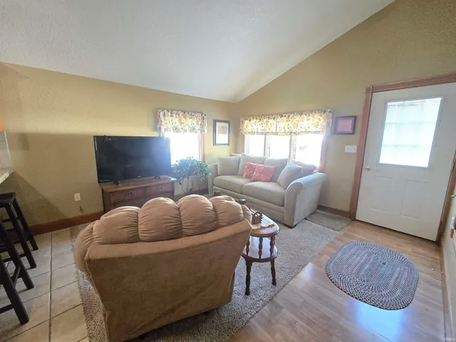 $174,500 | 5879 West Lewis Street, Albion, IN 46701