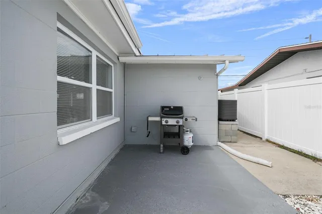 $3,100 | 13704 Veronica Drive, Hudson, FL 34667