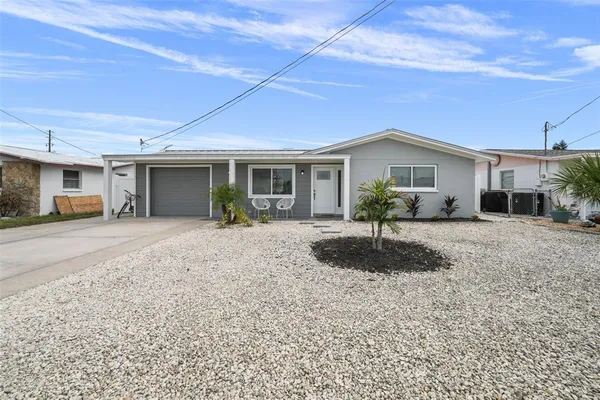 $3,100 | 13704 Veronica Drive, Hudson, FL 34667