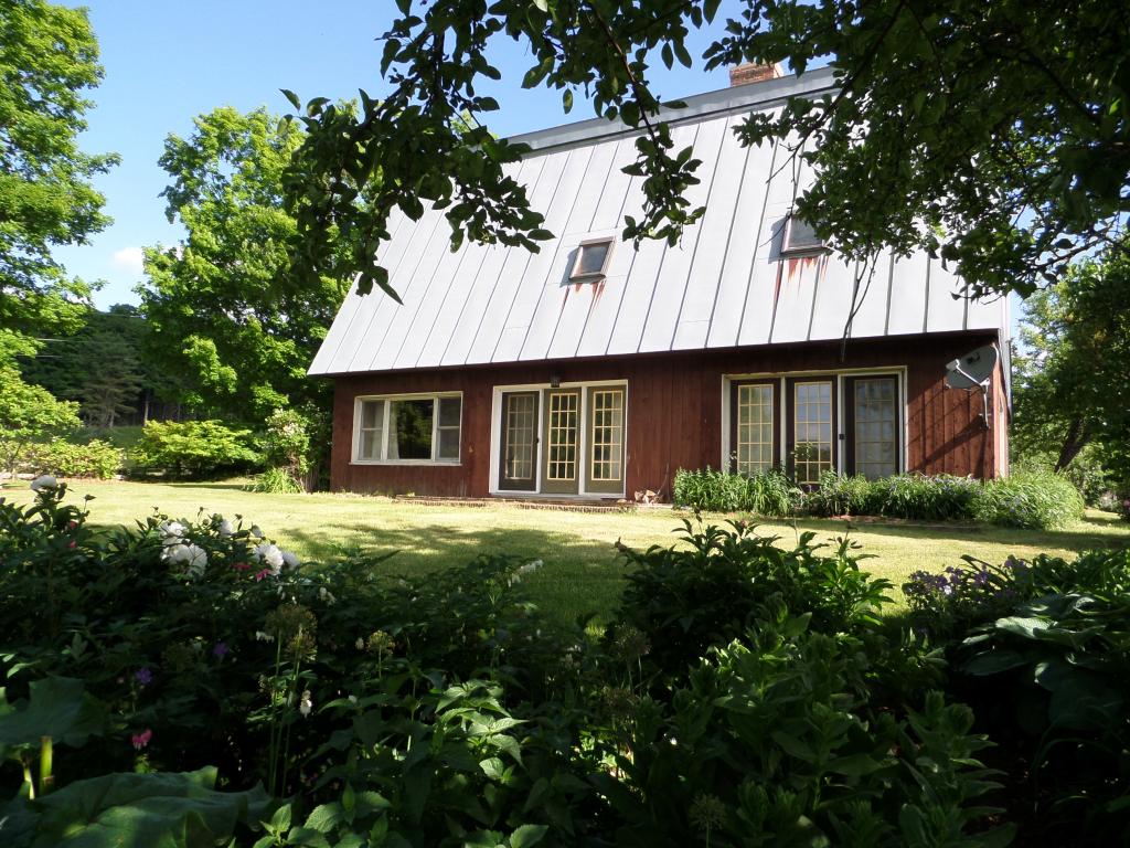 342 Swift Road Newbury, VT 05069 - Photo 1 of 22