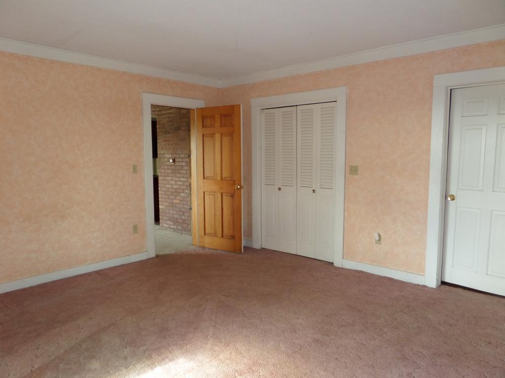 342 Swift Road Newbury, VT 05069 - Photo 8 of 22