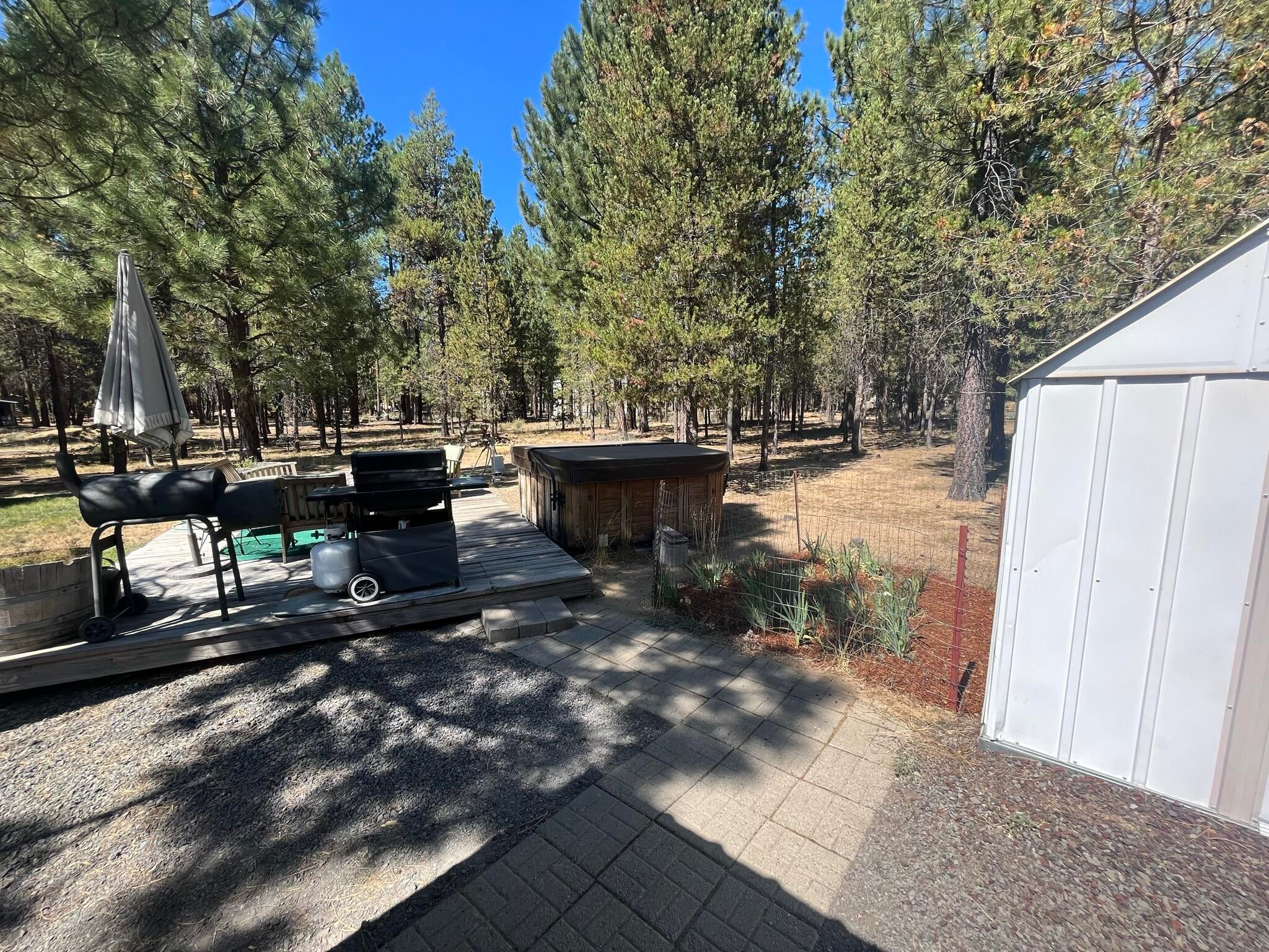 15886 Old Mill Road La Pine, OR 97739 - Photo 7 of 26 AB901683-90B4-42A2-AD57-CFE97B9C94F2