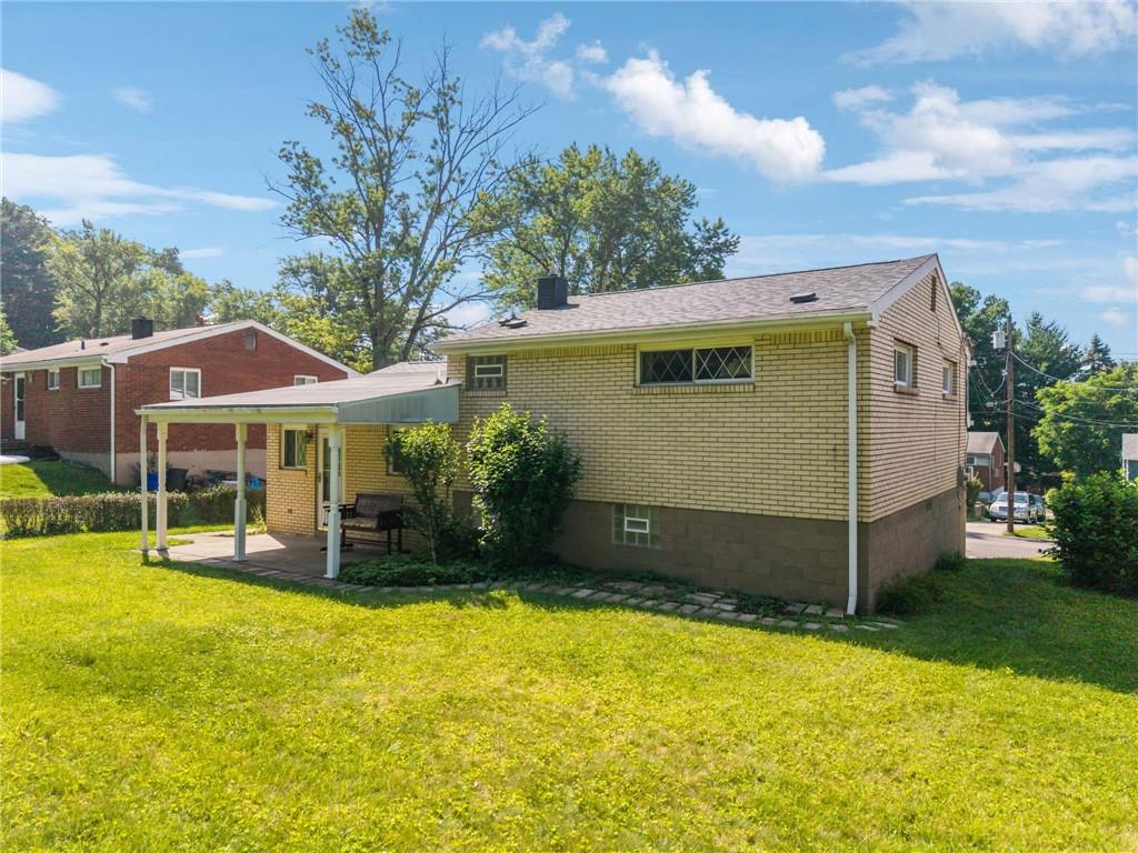 609 Brightberry Road Monroeville, PA 15146 - Photo 27 of 36