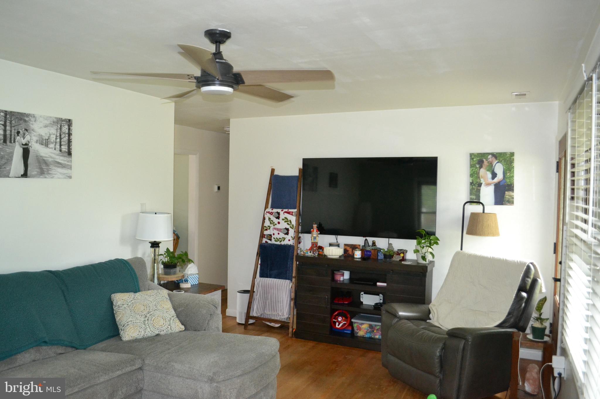 202 Joe Morgan Road Sharptown, MD 21861 - Photo 20 of 43 Living Room