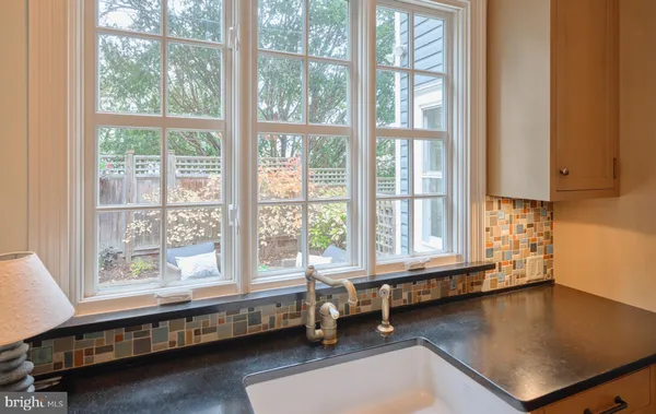 $649,500 | 3697 River Road, Lumberville, PA 18933