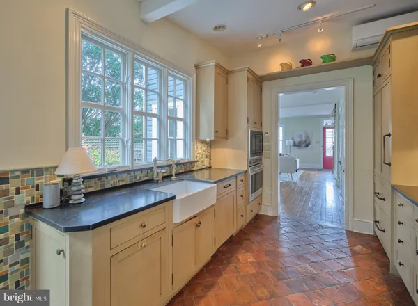 $649,500 | 3697 River Road, Lumberville, PA 18933