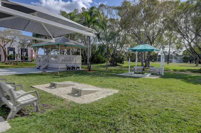 $117,500 | 2005 Berkshire A, Unit 2005, Deerfield Beach, FL 33442