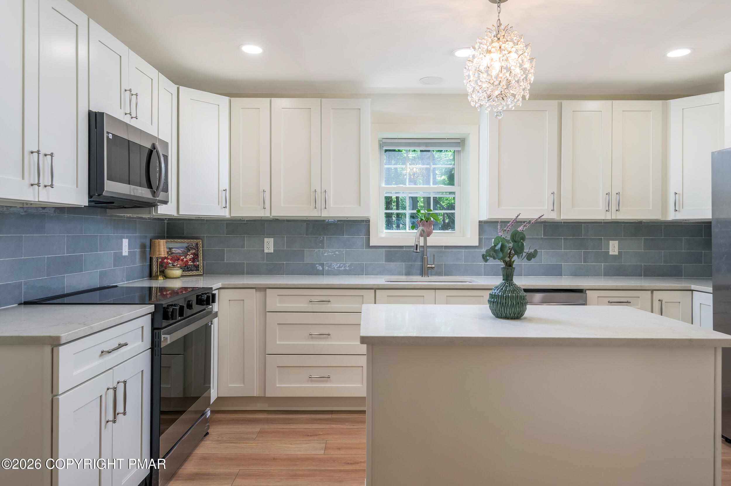 5966 Decker Road Bushkill, PA 18324 - Photo 26 of 38 Kitchen