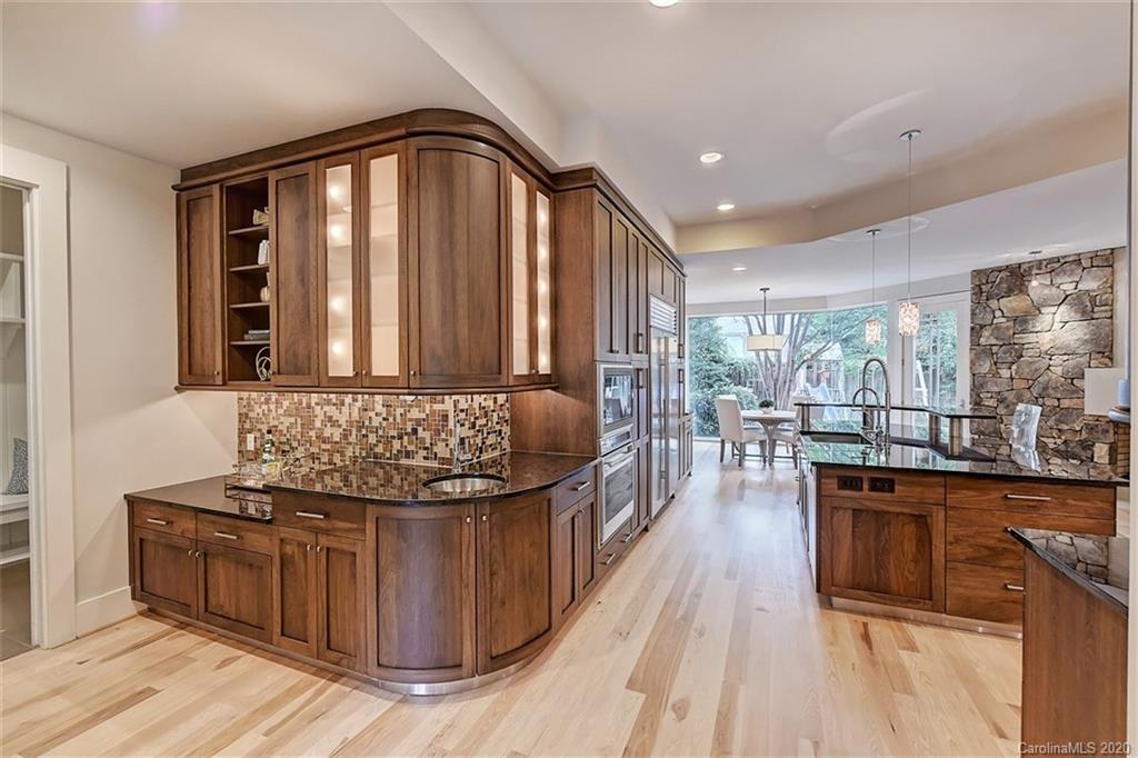 2711 Normandy Road Charlotte, NC 28209 - Photo 7 of 33 Gallery Image 7