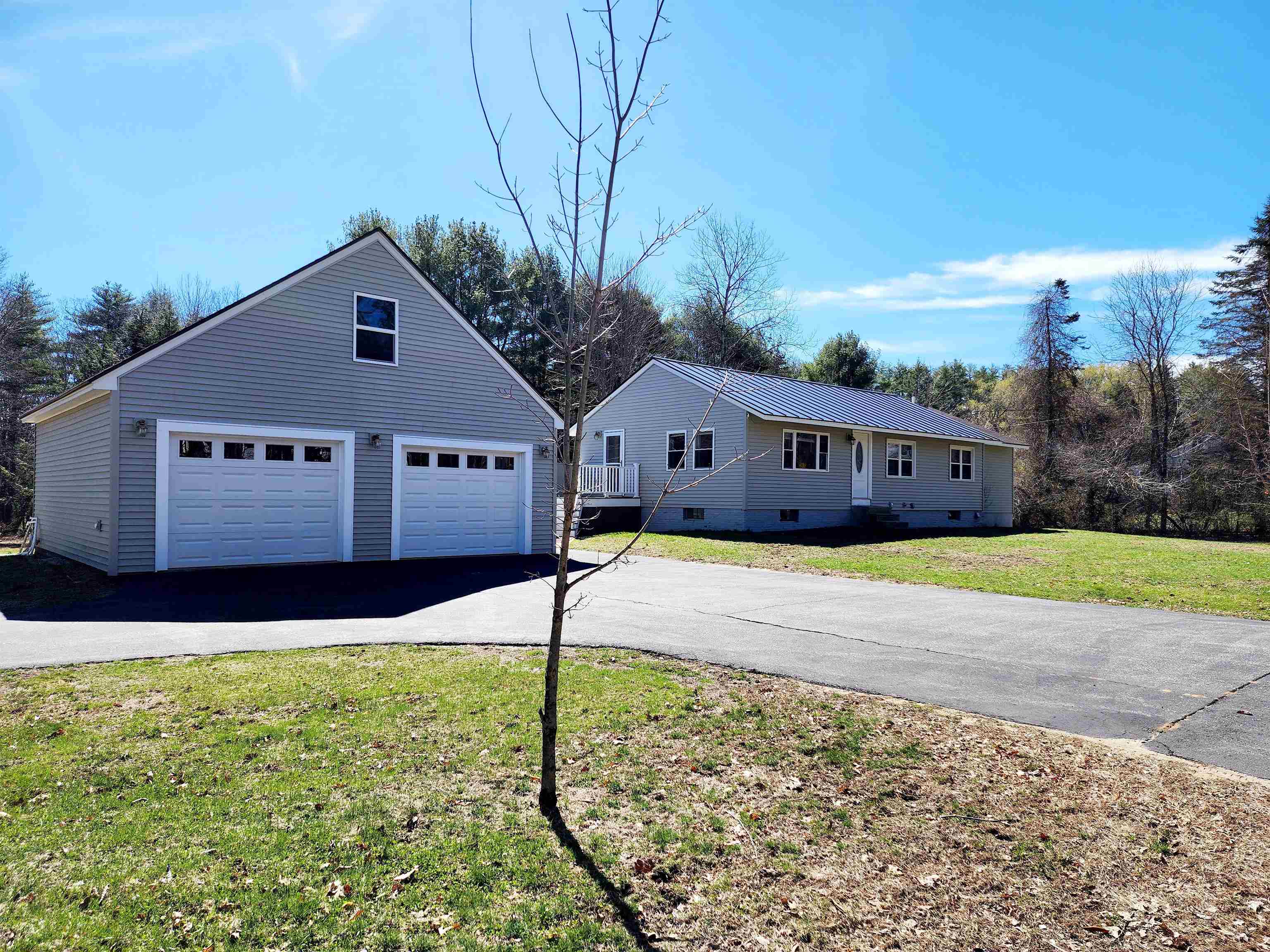176 Sewalls Falls Road Concord, NH 03301 - Photo 1 of 40