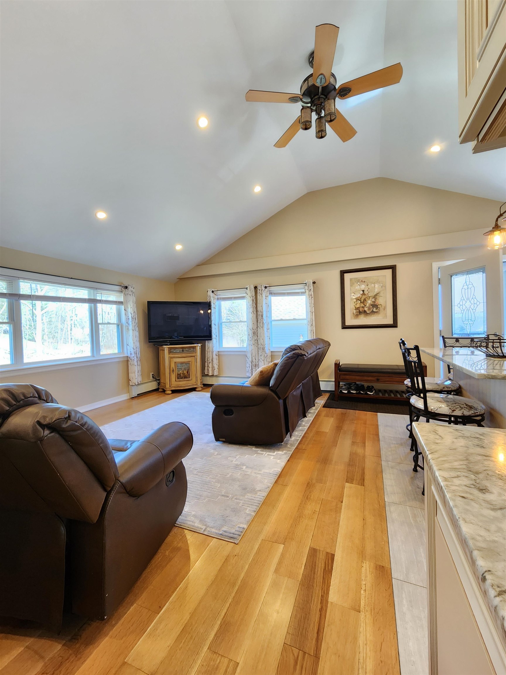 176 Sewalls Falls Road Concord, NH 03301 - Photo 9 of 40