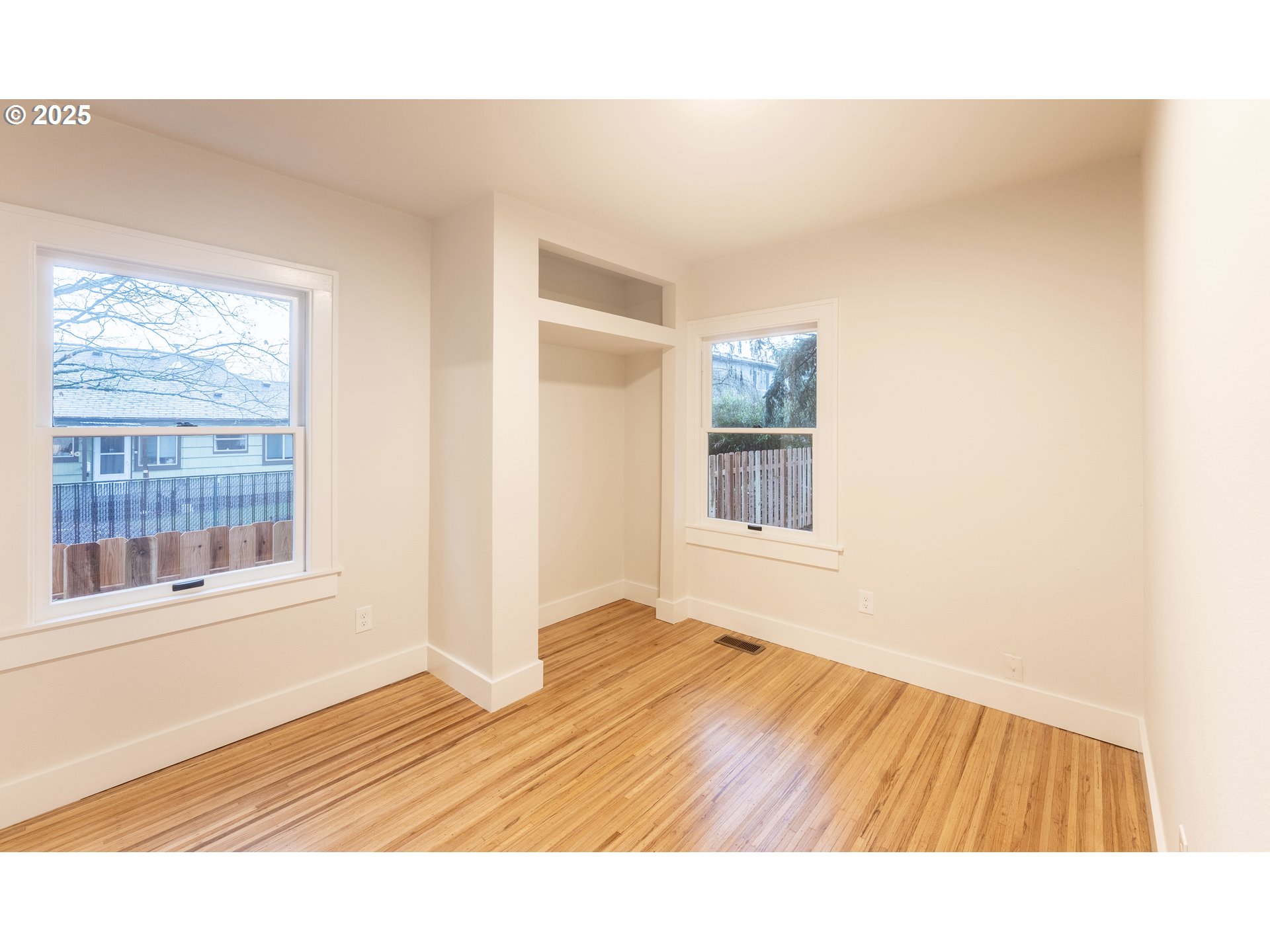 1006 Northeast 72nd Avenue Portland, OR 97213 - Photo 11 of 26 Bedroom, Primary