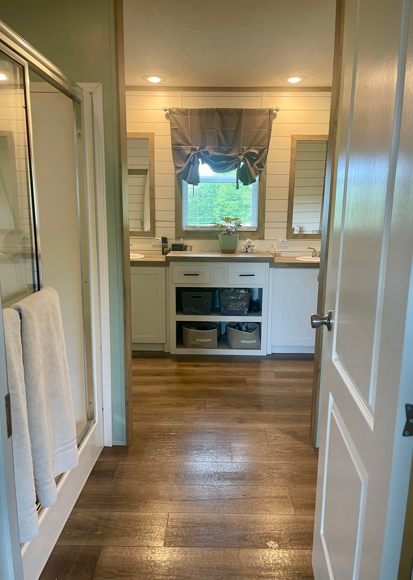 1511 Sunset View Road Peterstown, WV 24963 - Photo 15 of 30 Gallery Image 15