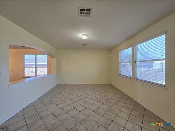 $1,800 | 5000 Williamette Lane, Killeen, TX 76549