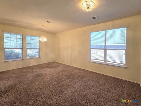 $1,800 | 5000 Williamette Lane, Killeen, TX 76549